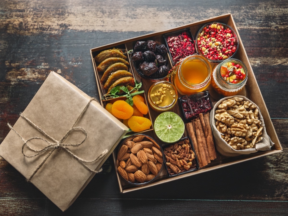 Corporate gifting set